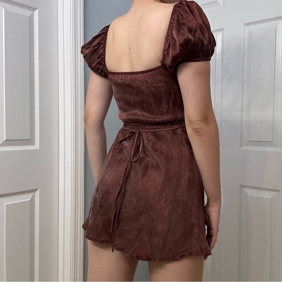 VRG GRL Dress Mini Cut Out Brown Vacation Summer Travel Sexy Size 2 Extra Small - Picture 2 of 7